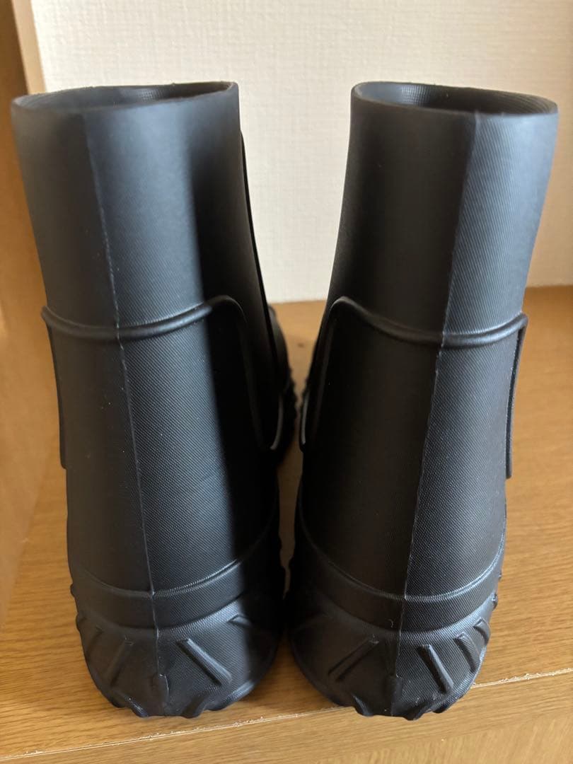 adidas アディフォームSSTブーツ　26.5センチ