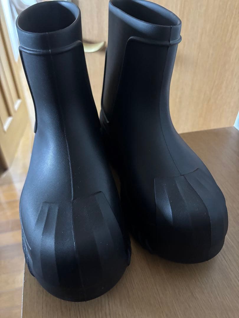 adidas アディフォームSSTブーツ　26.5センチ