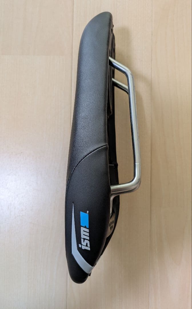 ISM PN 1.1 トライアスロン サドル