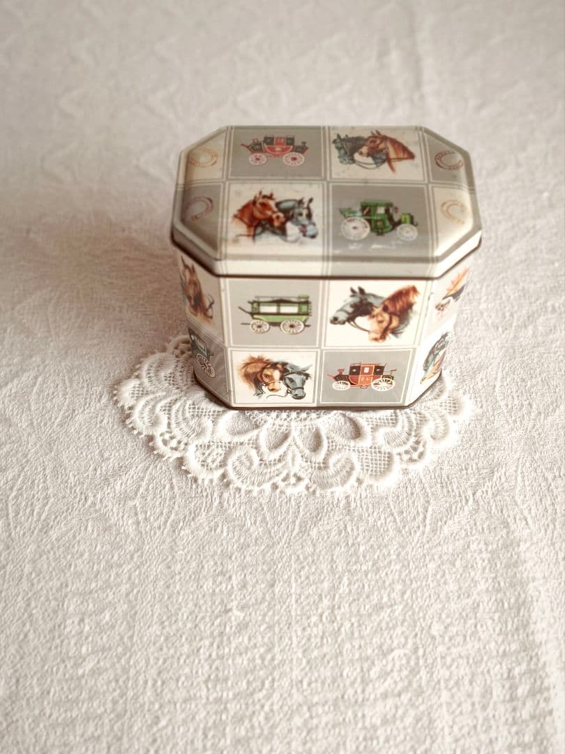 【トントトンさま】vintage doily ❀オーバルが可愛い レースドイリー