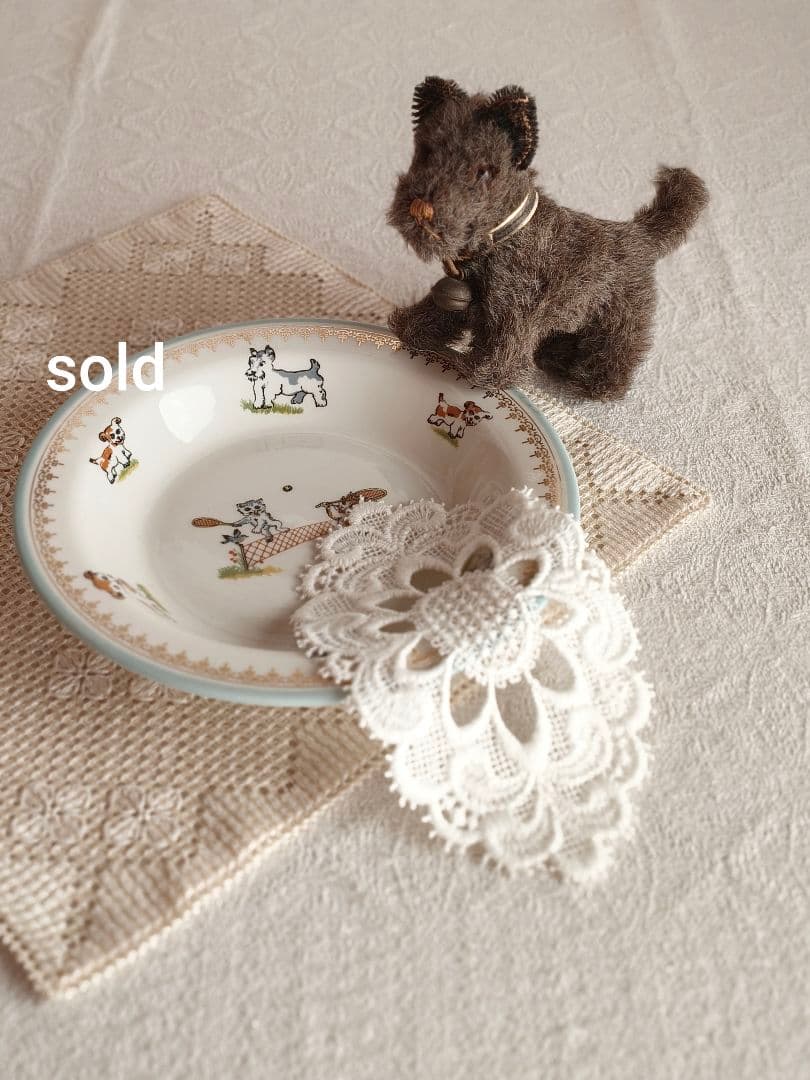 【トントトンさま】vintage doily ❀オーバルが可愛い レースドイリー