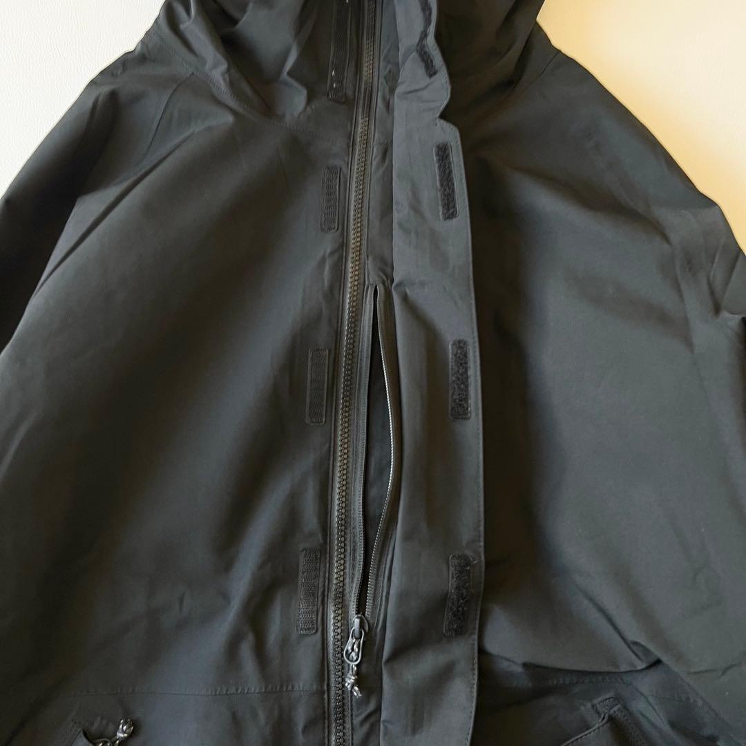 3234【美品】バートン　ジャケット ゴアテックス 無地 メンズ 黒　S