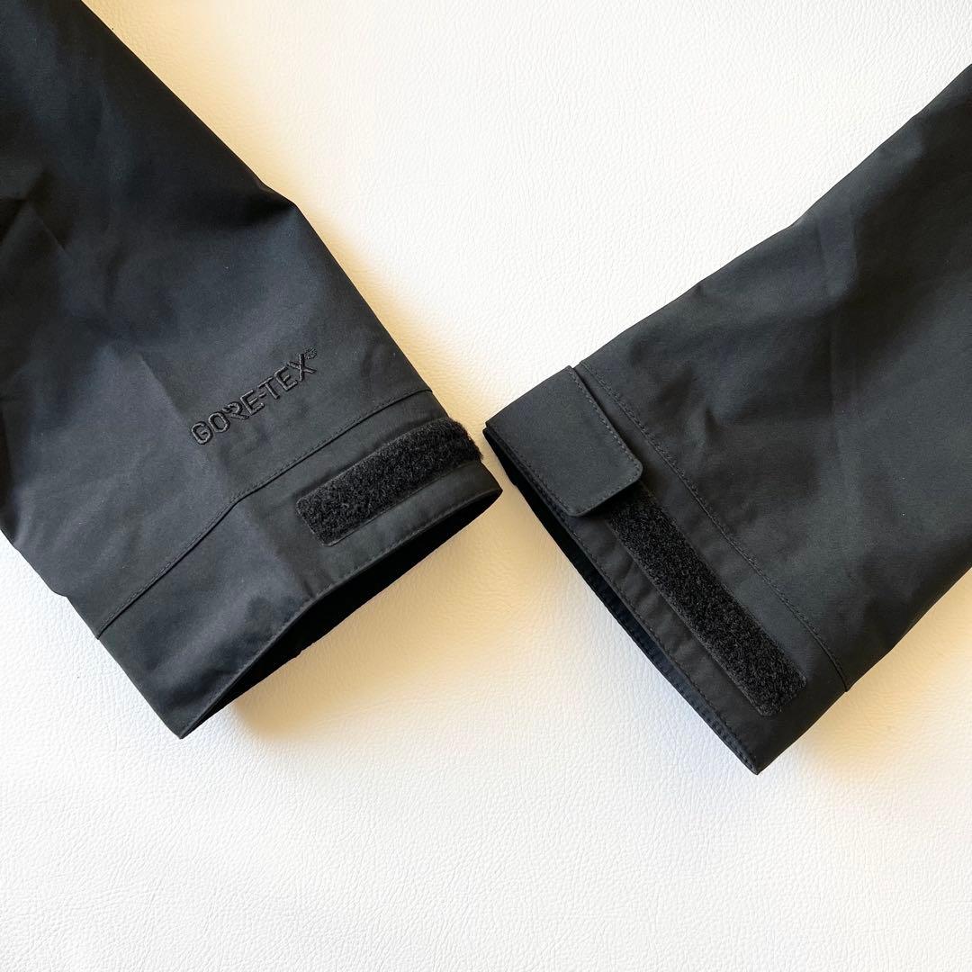 3234【美品】バートン　ジャケット ゴアテックス 無地 メンズ 黒　S