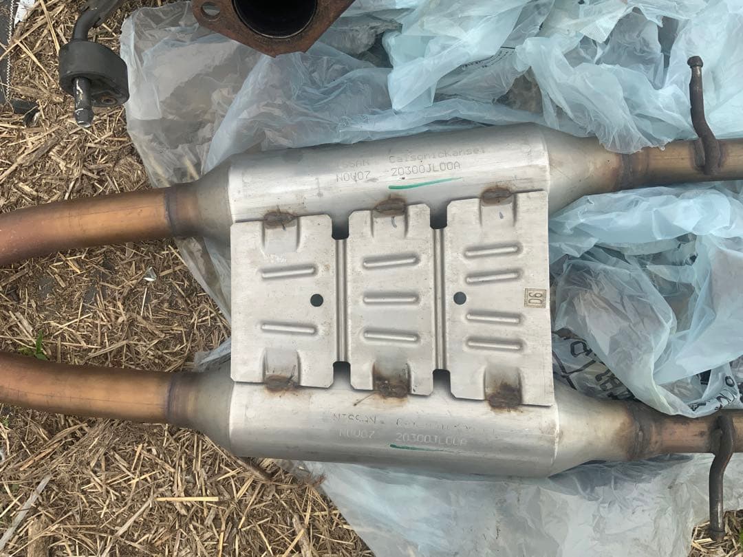 CKV36 スカイライン クーペ 純正 ノーマル マフラー