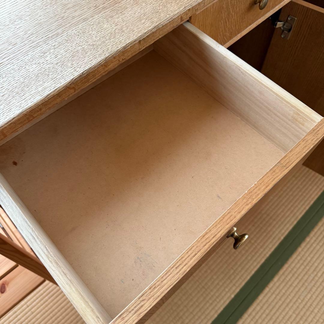 モモナチュラル　サイドボード　カップボード