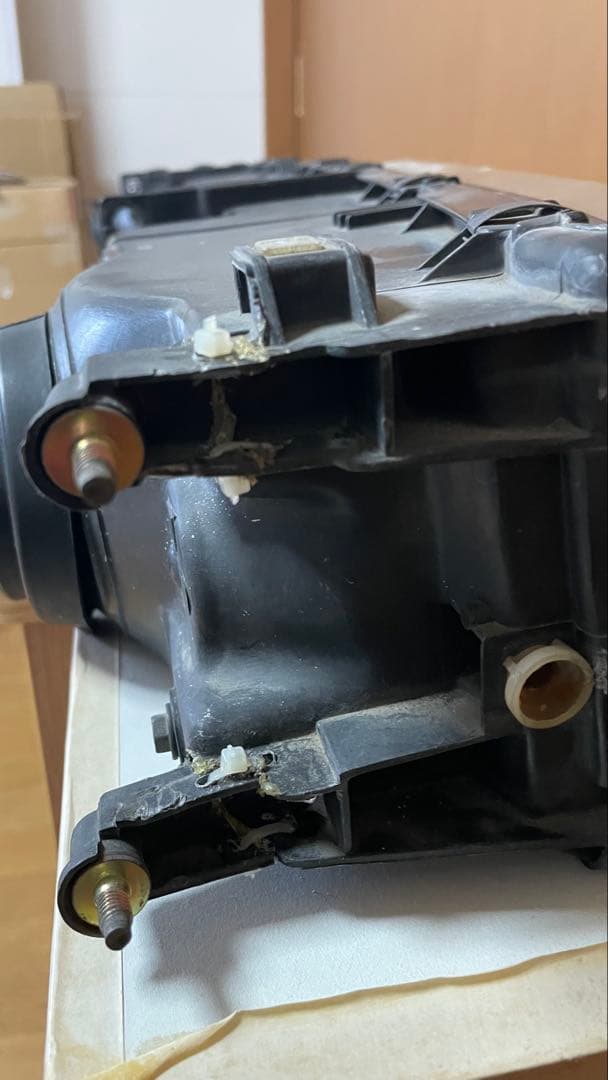 20ソアラ ヘッドライト　ジャンク品