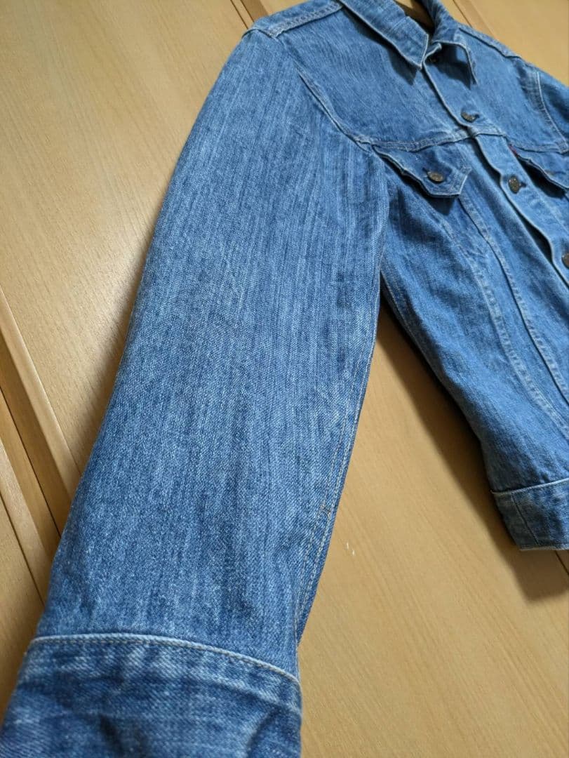 ど*ん様 リーバイス 70505 USA製 42 ケアタグ デニムジャケット