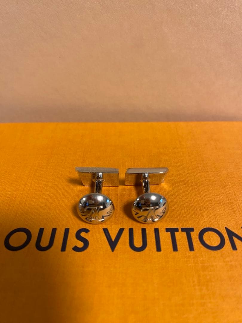 LOUIS VUITTON カフリンクス