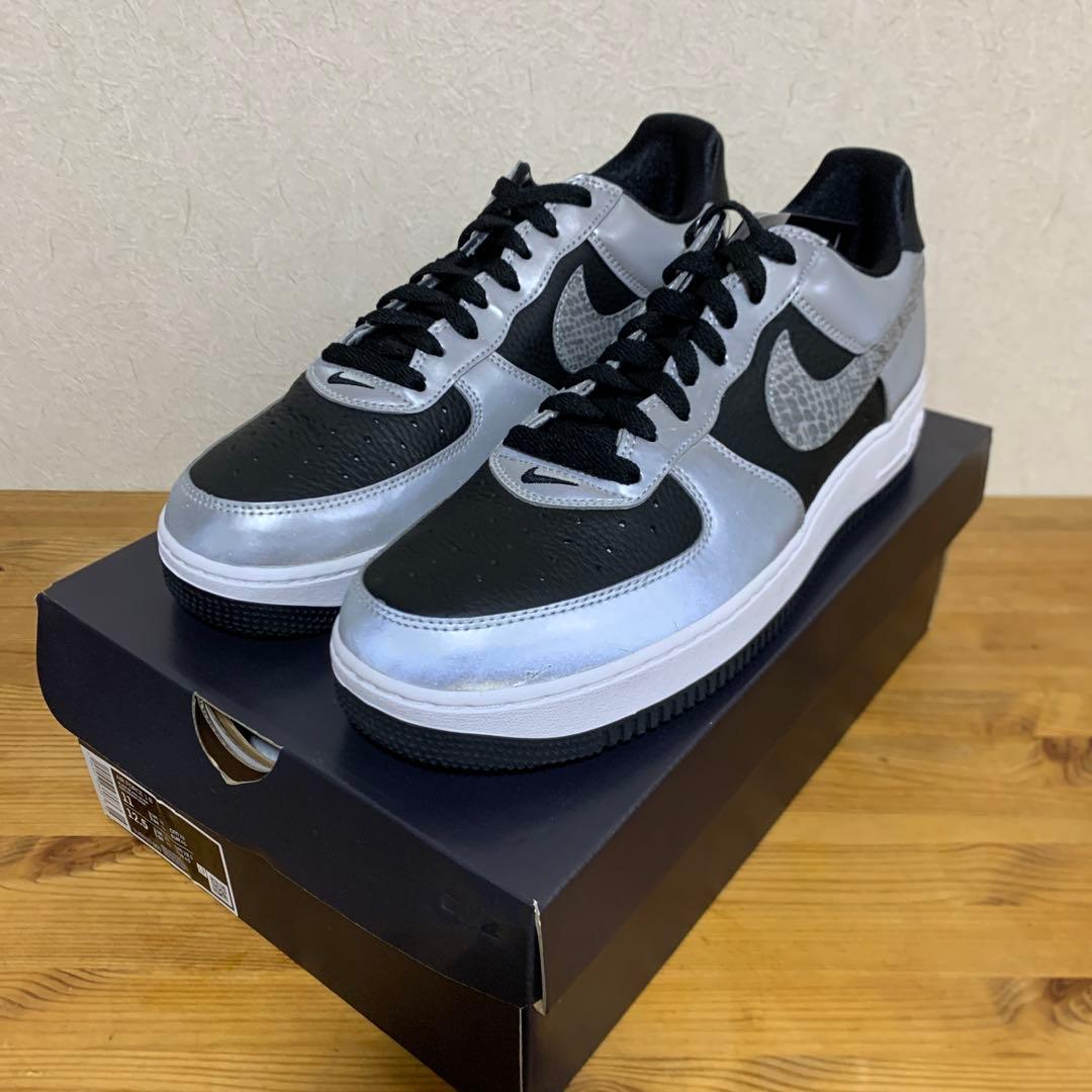 靴 Nike AIR FORCE 1 B