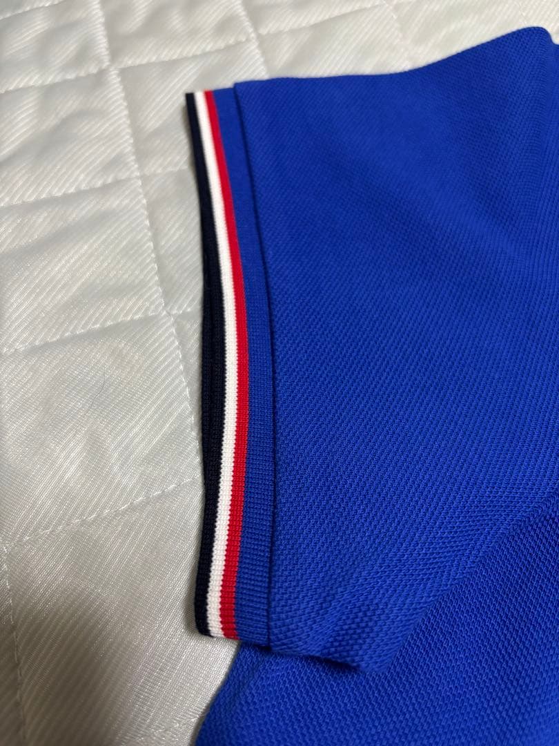 MONCLER ポロシャツ 青色