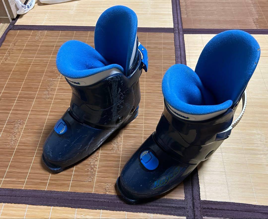 SALOMON TEAM スキー板 130cm 青　ブーツ　ストック　3点セット