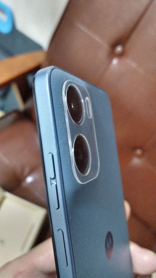 Motorola moto g05本体 クリアケース付き