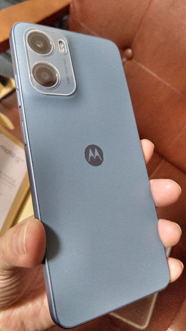 Motorola moto g05本体 クリアケース付き