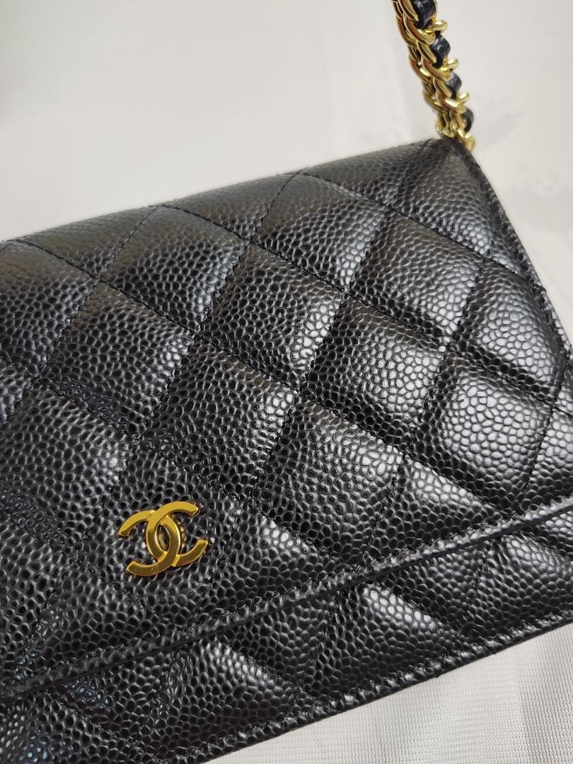 黒 ショルダーバッグ キルティング