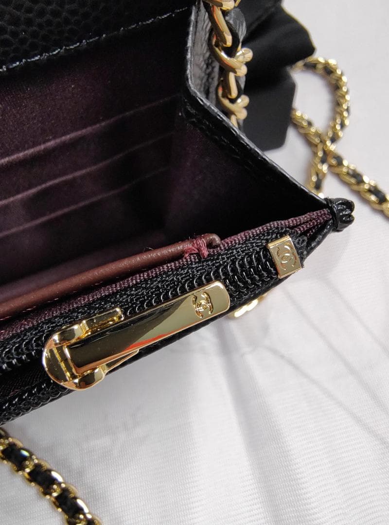 黒 ショルダーバッグ キルティング