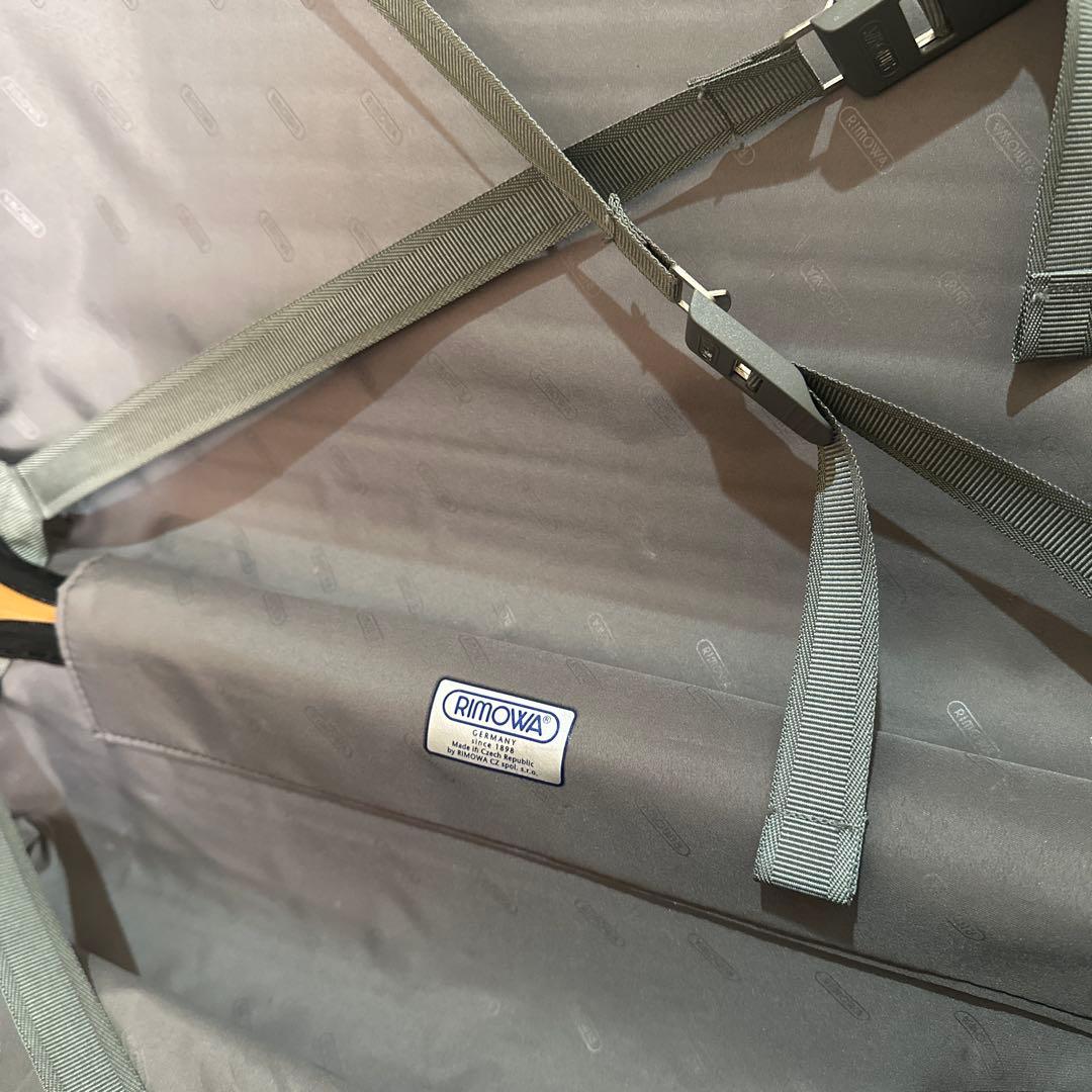 RIMOWA リモワ　サルサ　ポリカーボネート キャリーケース　美品　２輪