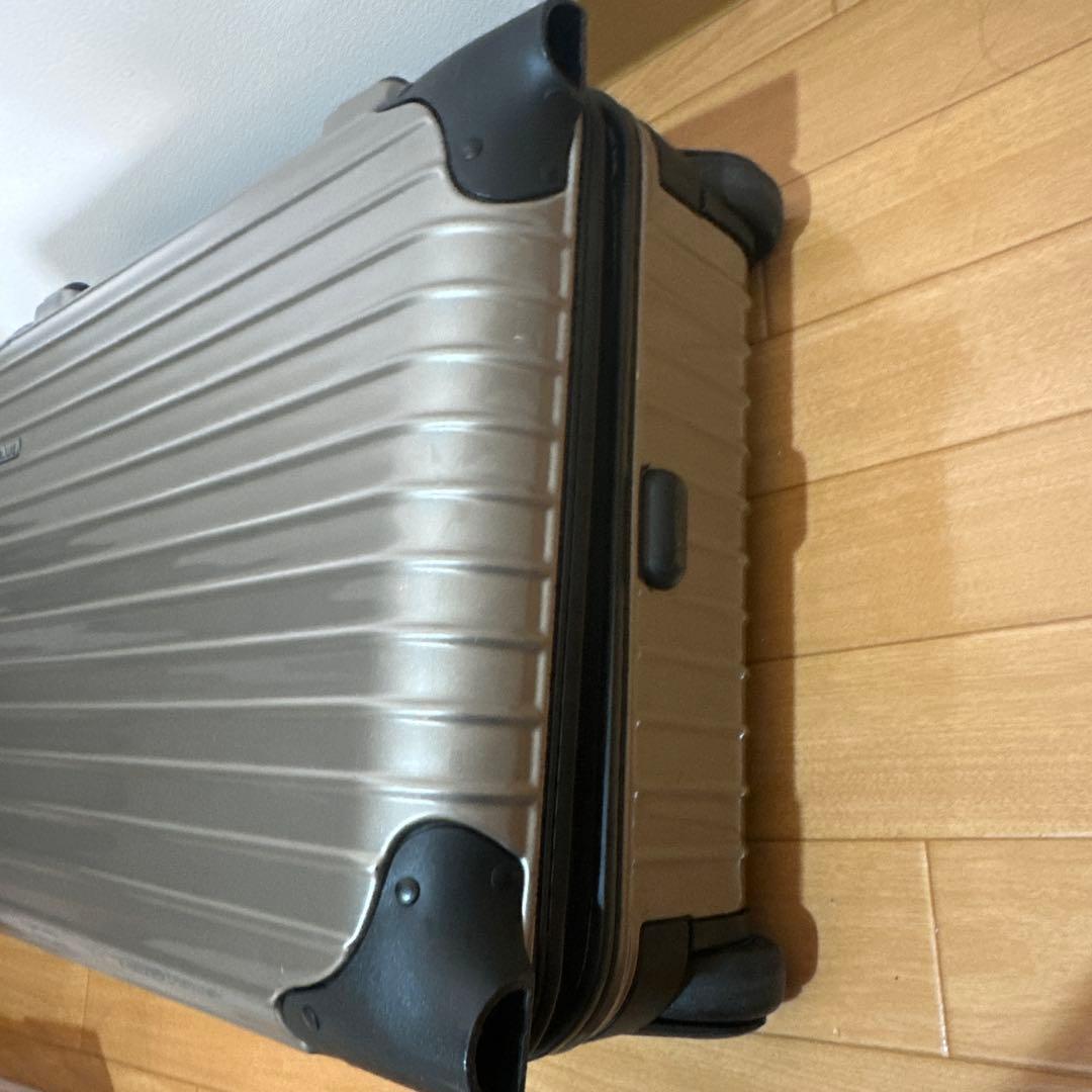 RIMOWA リモワ　サルサ　ポリカーボネート キャリーケース　美品　２輪