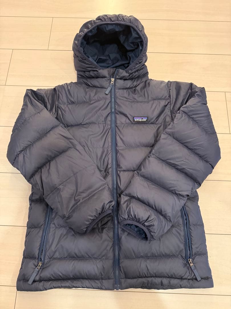 パタゴニア ダウン キッズXL(150〜160)