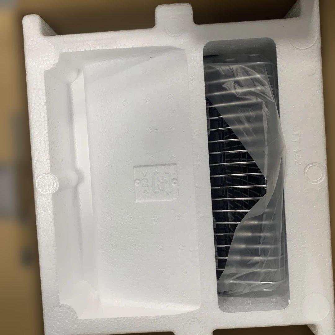 【s.t661】新品　イワタニ カセットストーブ 室内用　デカ暖 ダークブラウン