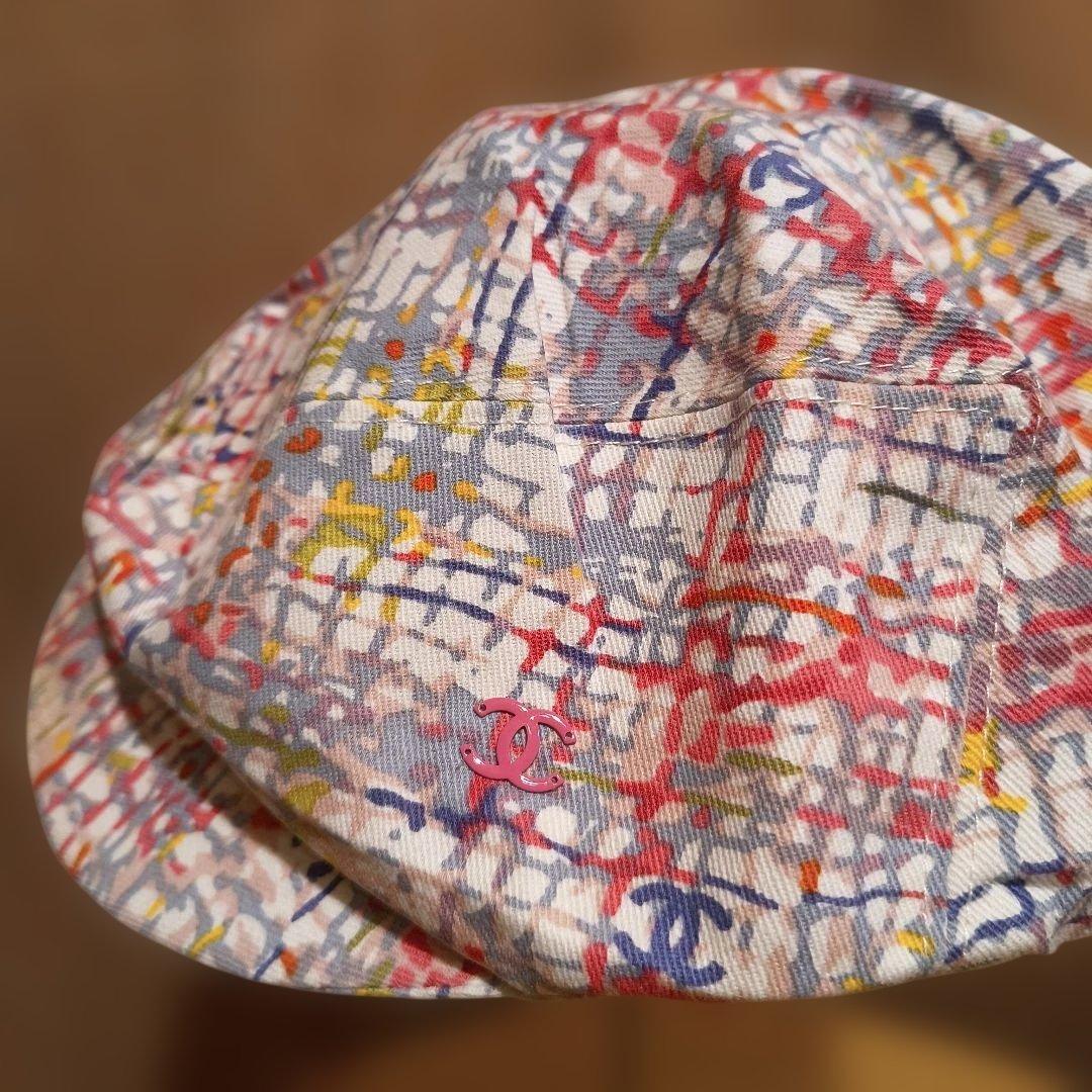 希少CHANEL ハンチング帽 57cm カラフルプリントフランス製