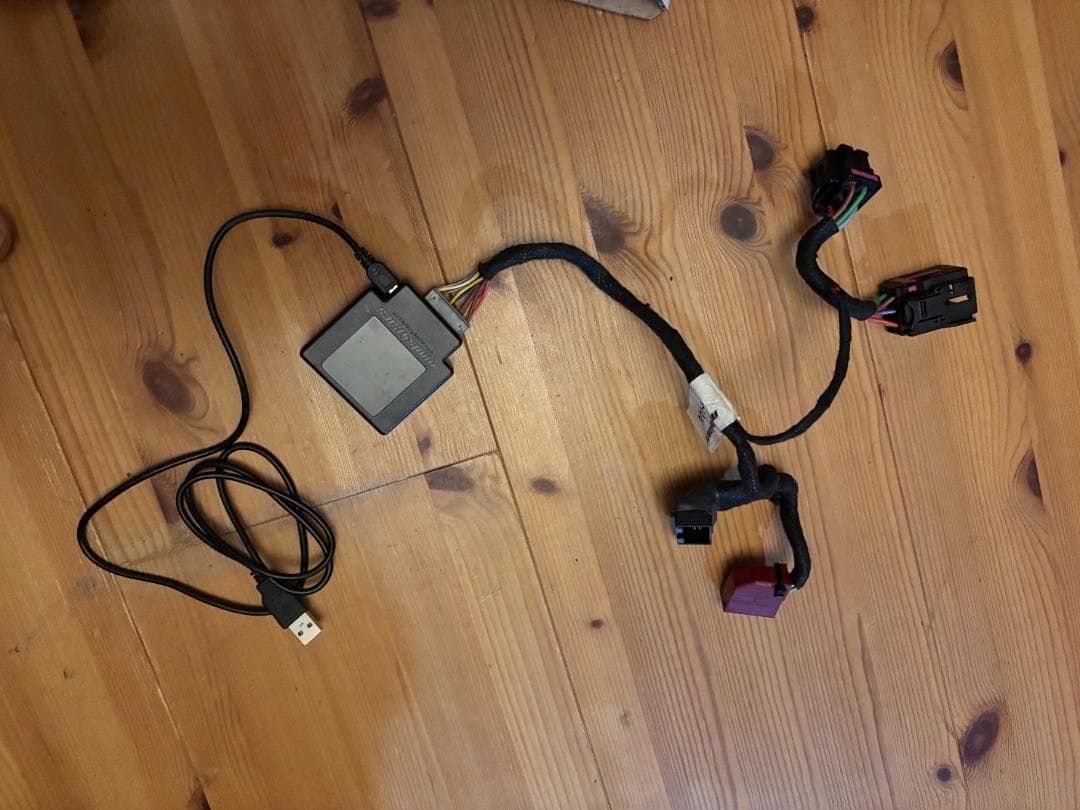 Audi TTロードスター 幌リモートオープン、車に乗る前にオープンに♪