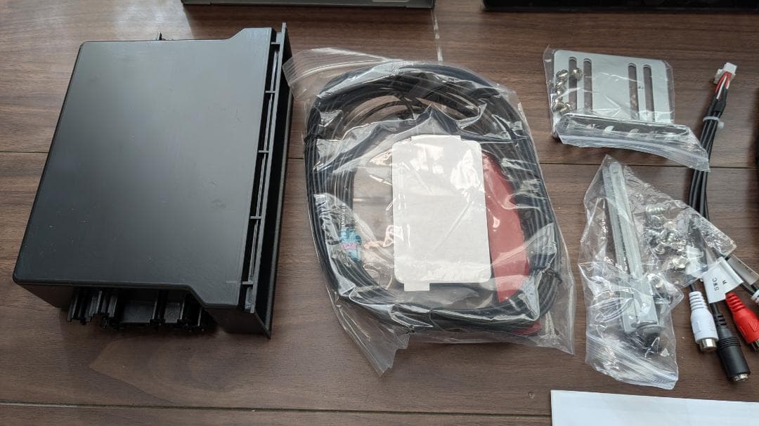 新古品 14.1インチ 最新モデル Atoto X10 使用期間 2週間