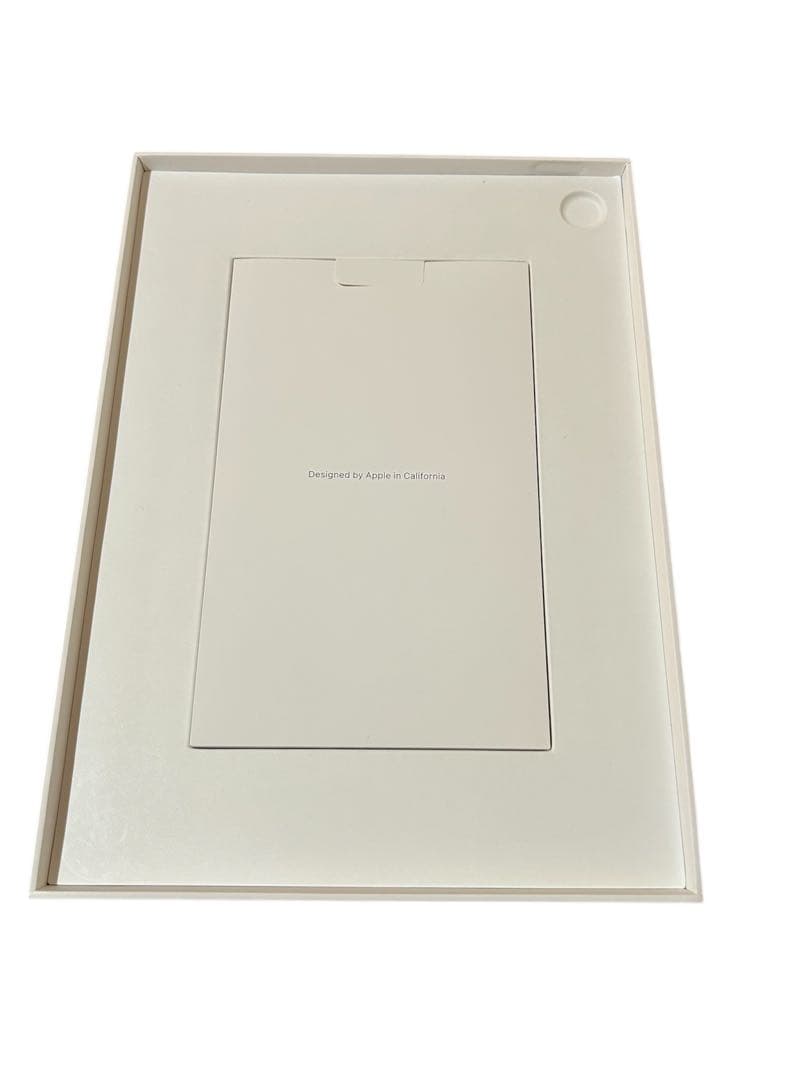 【美品】iPad 第10世代 Wi-Fi 64GB シルバー｜箱・付属品完備