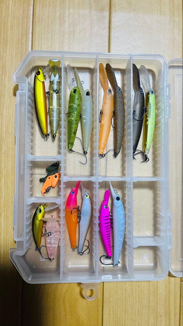 トラウトルアー　ミノー　シャッド　メタルバイブ