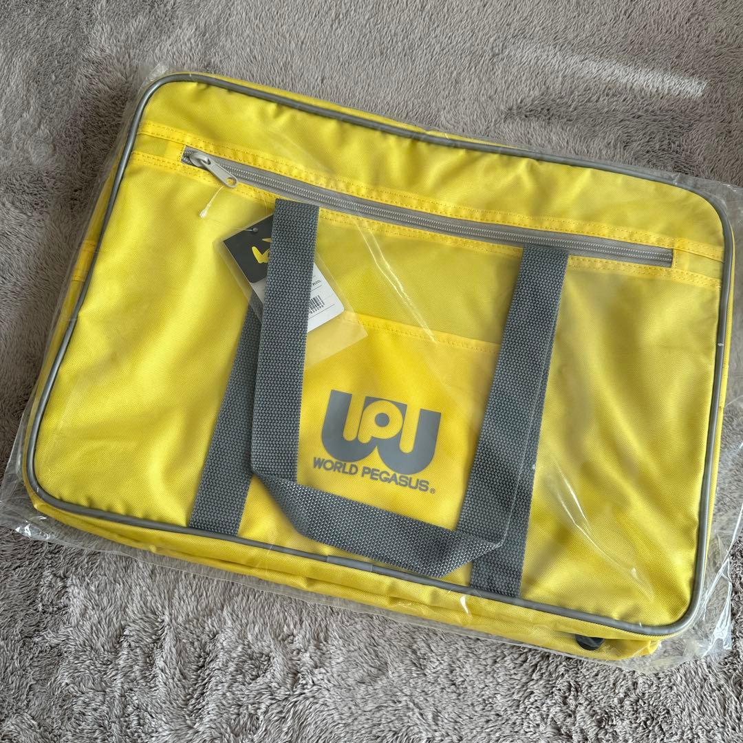 ワールドペガサス　スクールバッグ　黄色