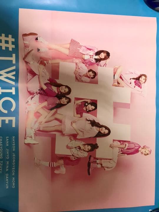 TWICE  CD&ポスター