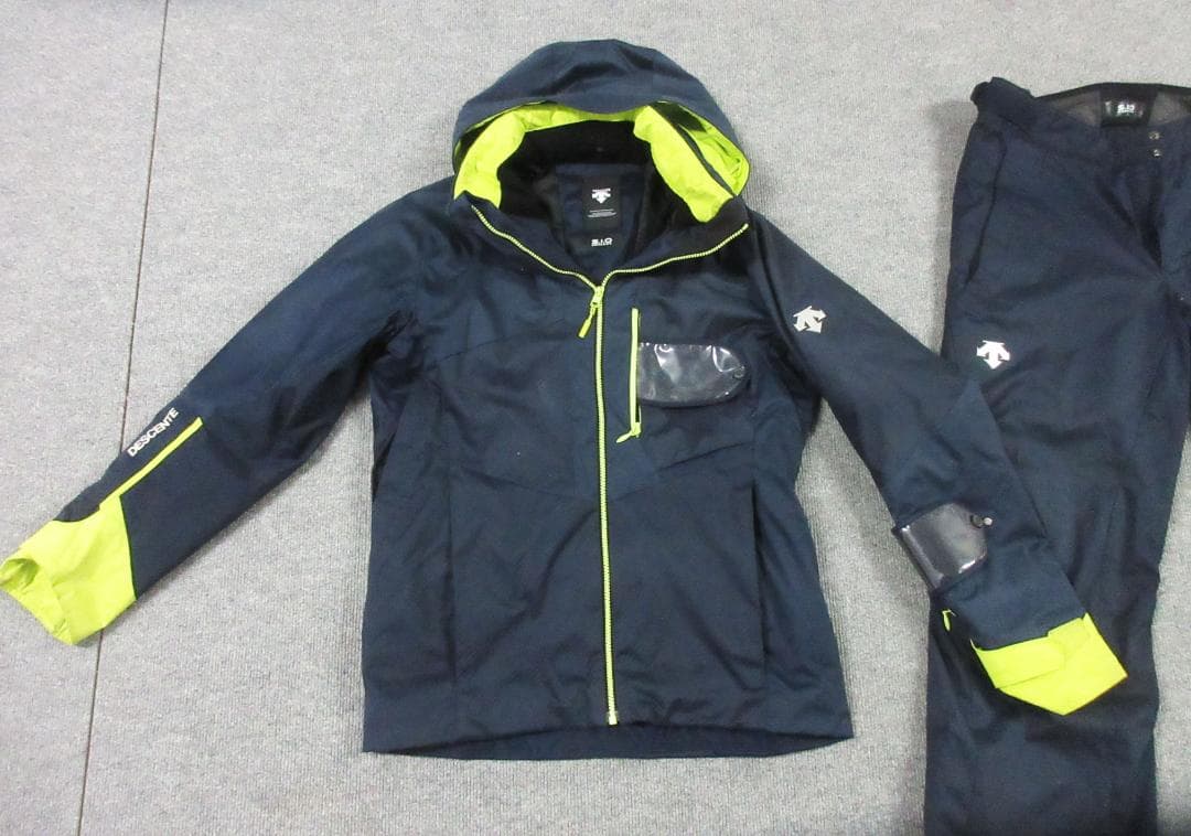 デサント S.I.O デモスキーウェア上下　Lサイズ