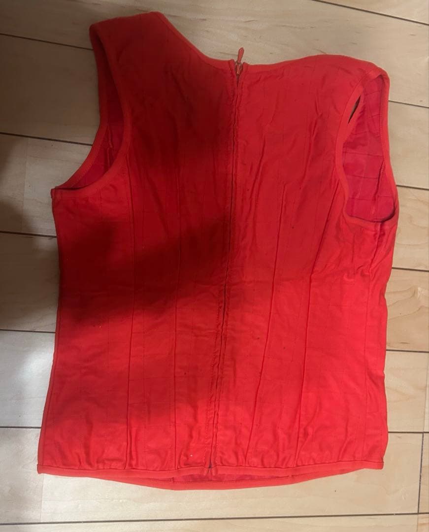 訳あり　中古　美品　シャネル　CHANEL 　赤　タンクトップ