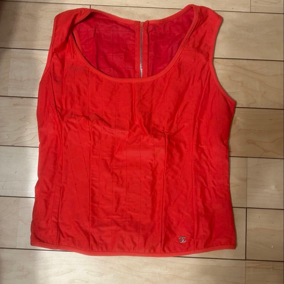訳あり　中古　美品　シャネル　CHANEL 　赤　タンクトップ
