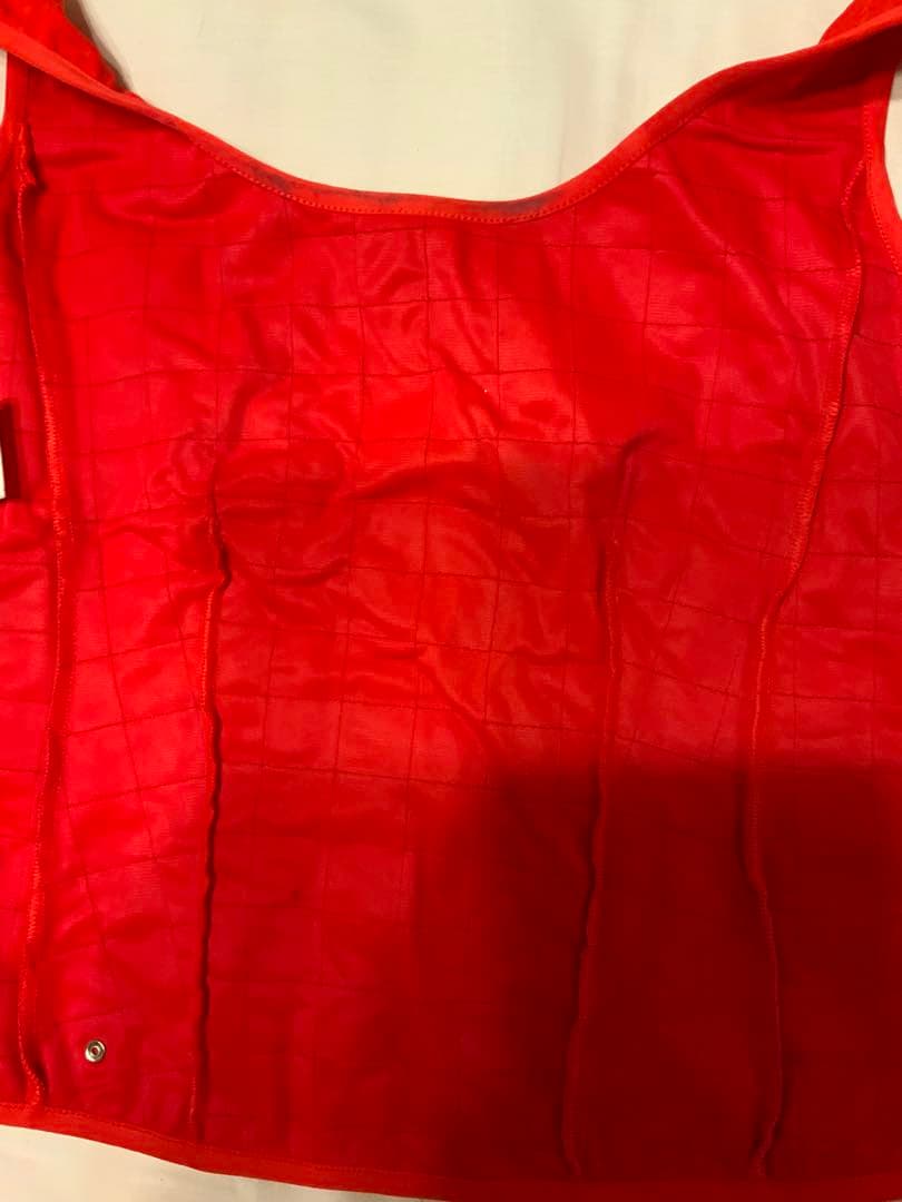 訳あり　中古　美品　シャネル　CHANEL 　赤　タンクトップ