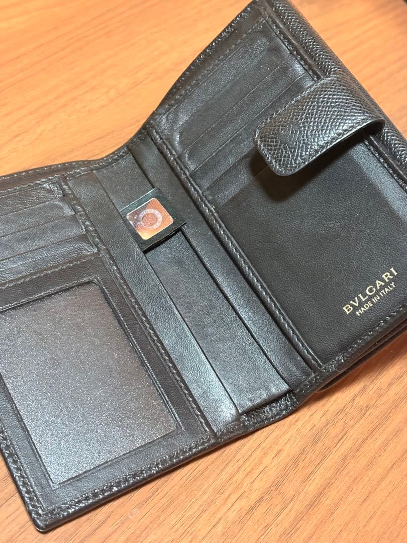 BVLGARI ブラック 二つ折り財布