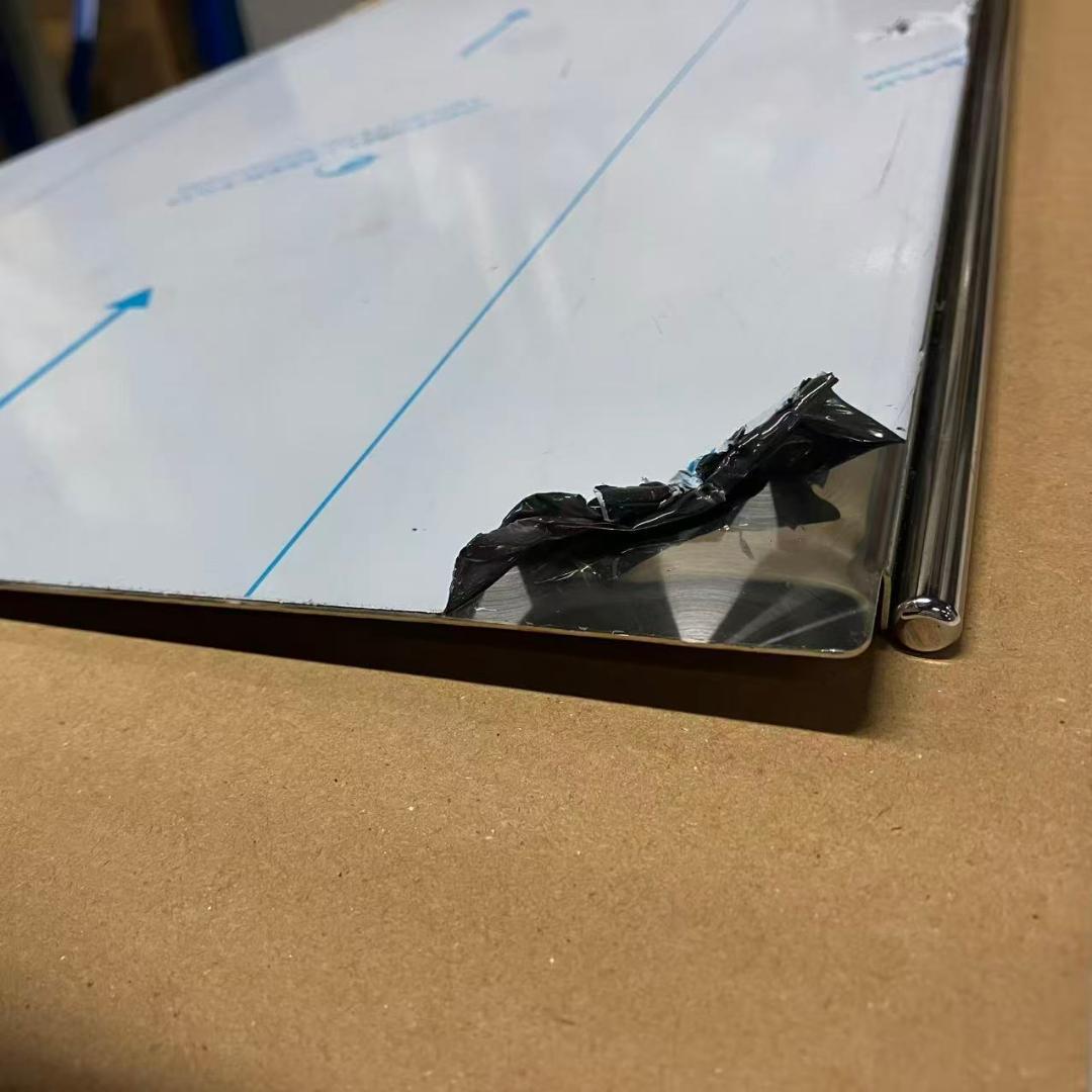 0584 丸棒付ジェネレーション/ブルーテックキャンターウインドウパネルウロコ柄