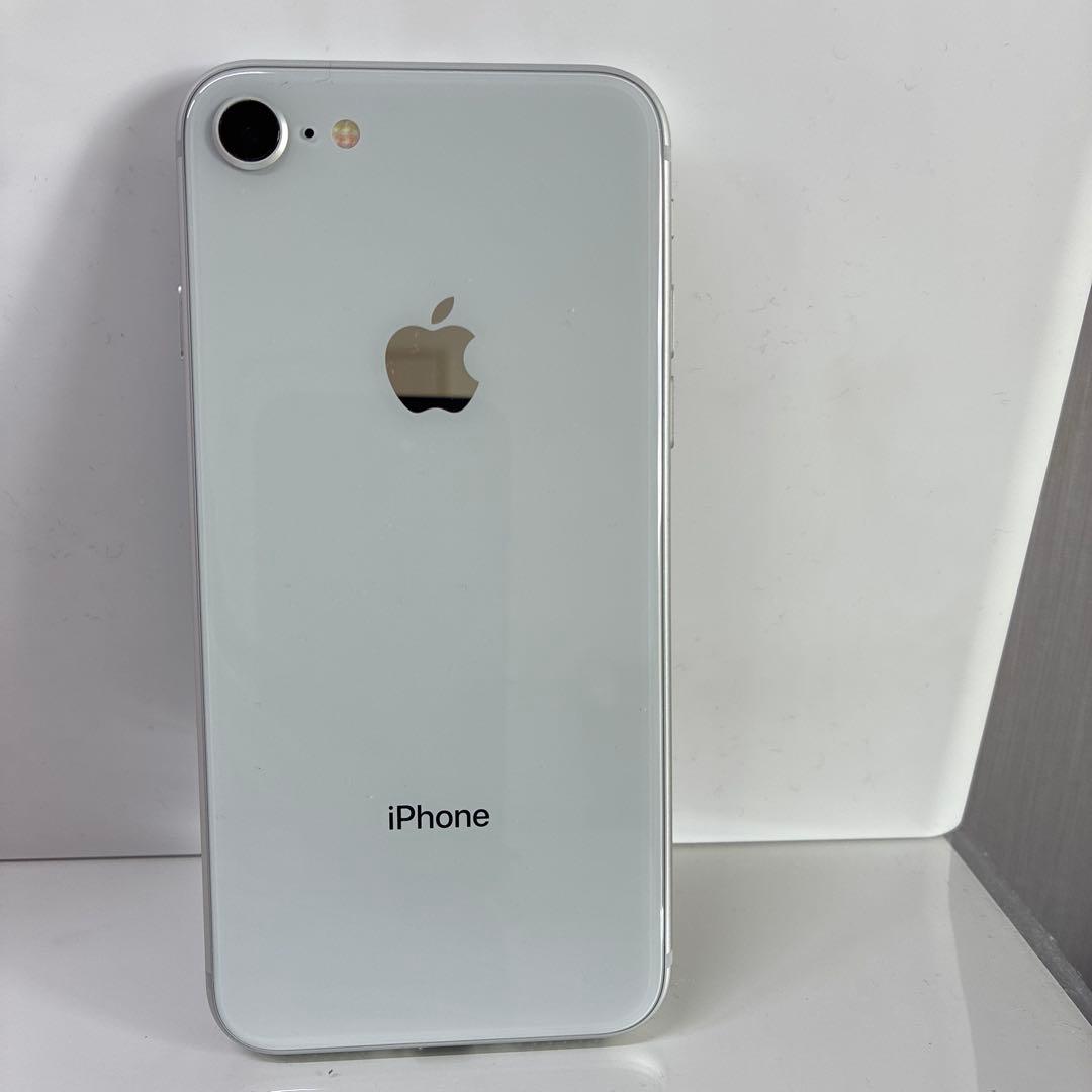 iPhone8 本体のみ