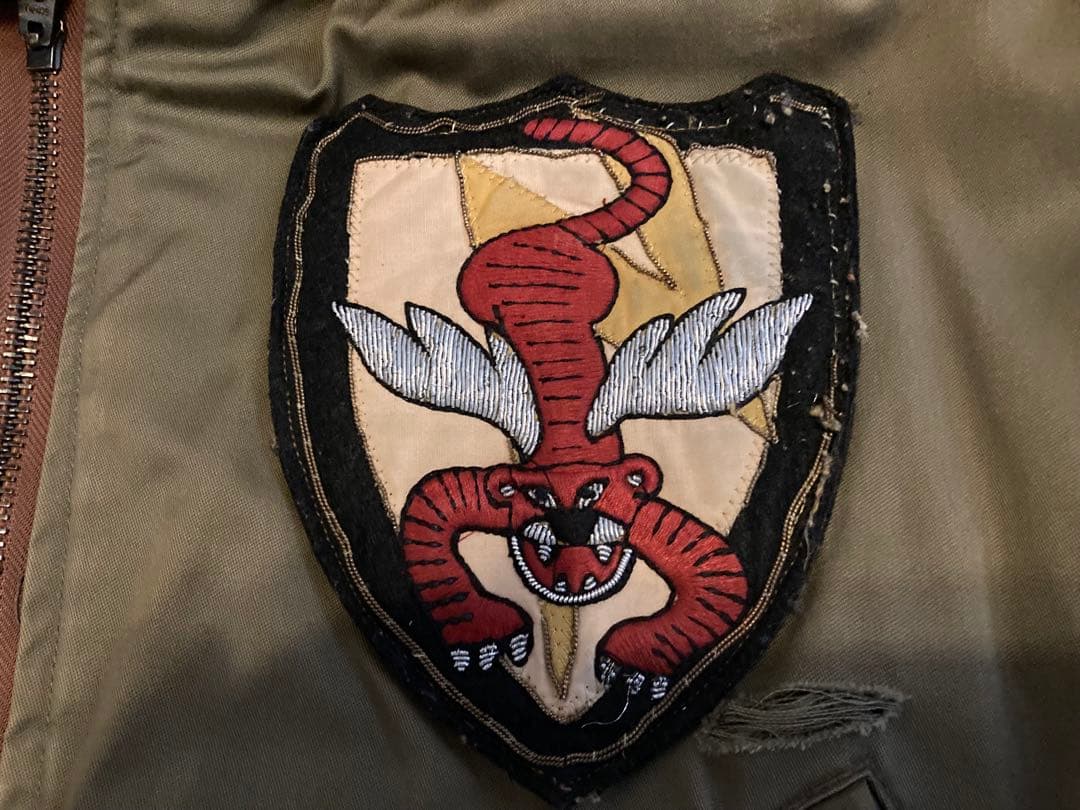 も*ち様 バズリクソンズ b-15フライングタイガー　赤虎　BUZZ RICKS