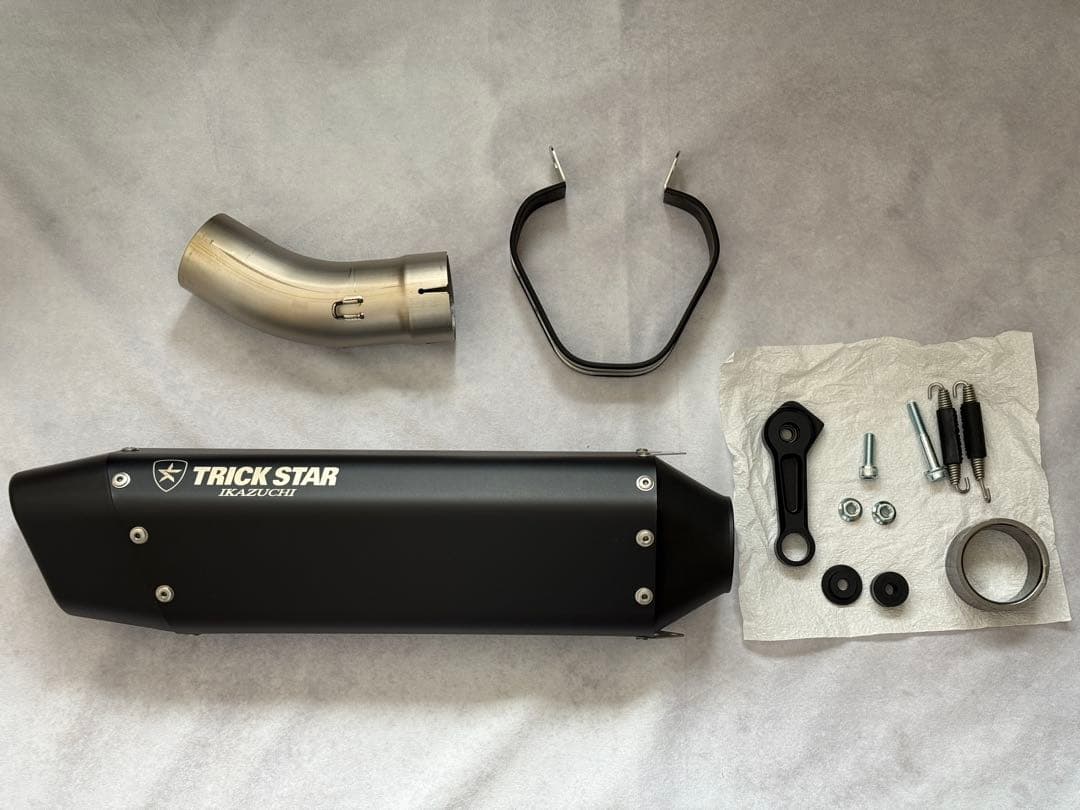 【ZX-4R】TRICKSTAR スリップオンマフラー IKAZUCHI