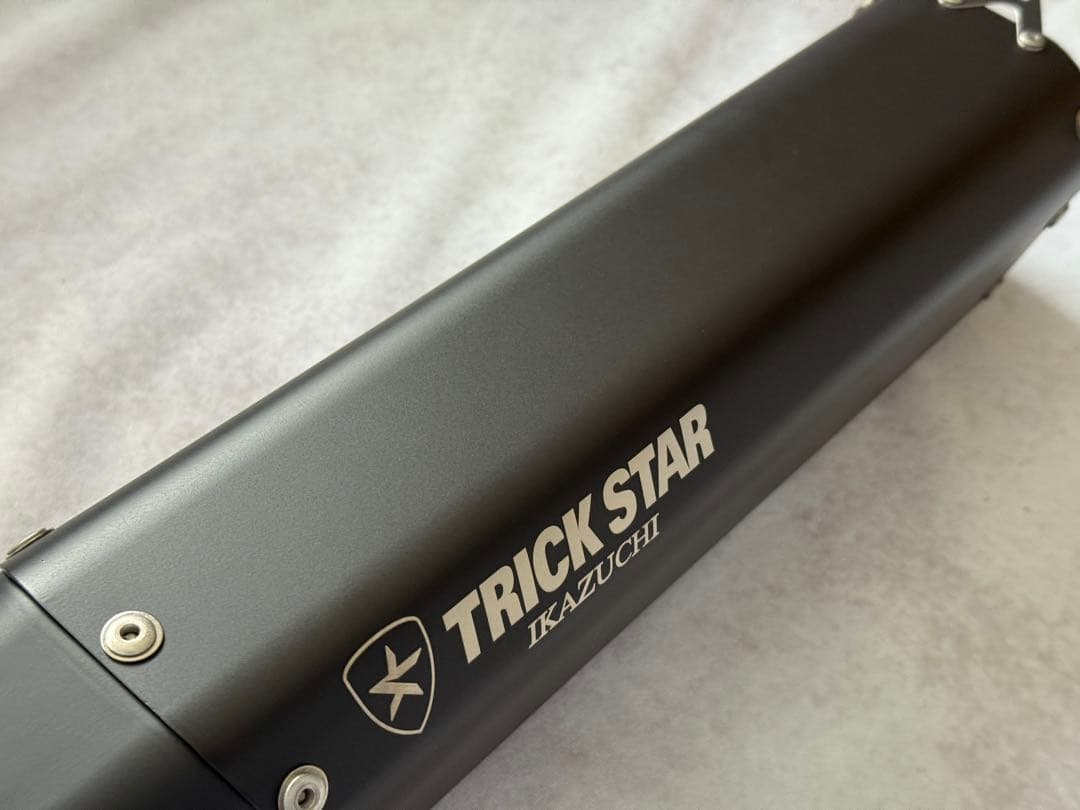 【ZX-4R】TRICKSTAR スリップオンマフラー IKAZUCHI