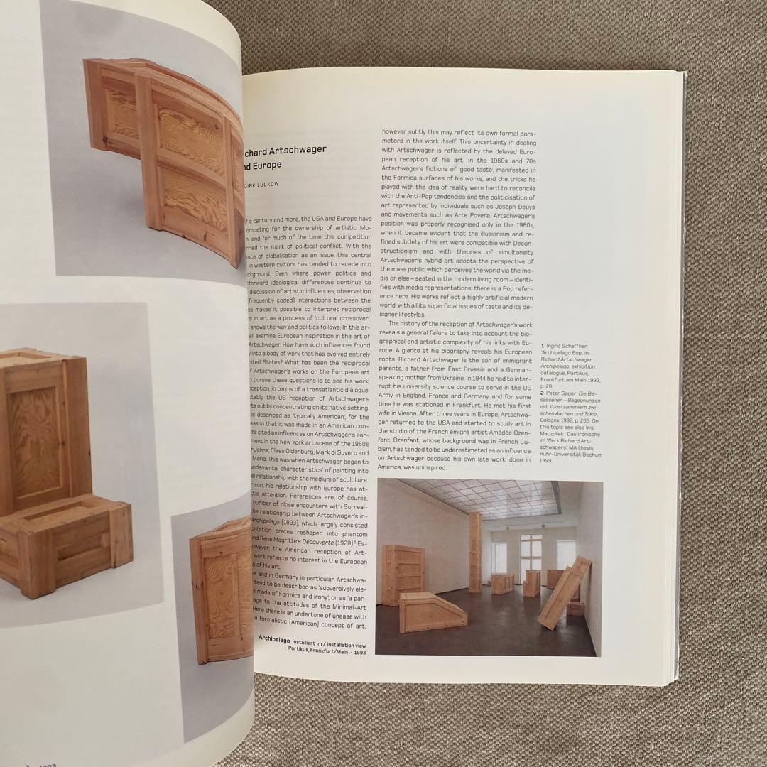 Richard Artschwager Up and Across 本