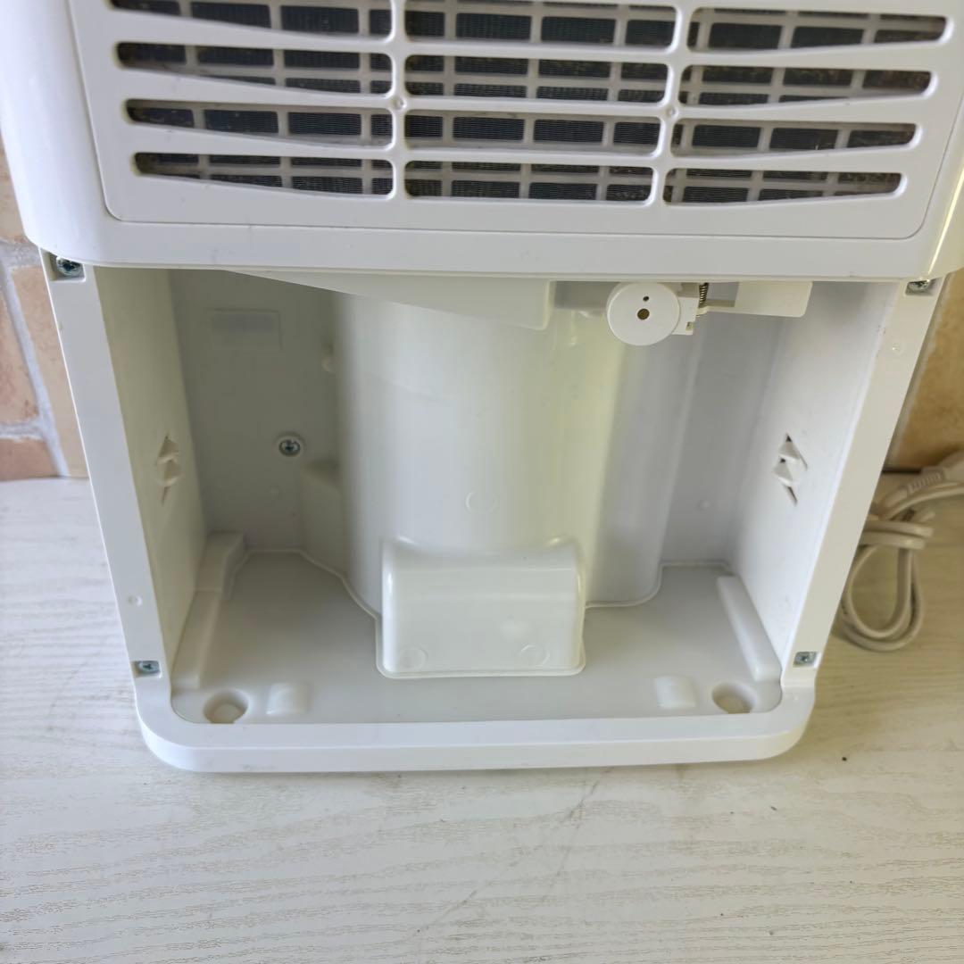 衣類乾燥機除湿器　アイリスオーヤマ　2019年製　DCE-6515