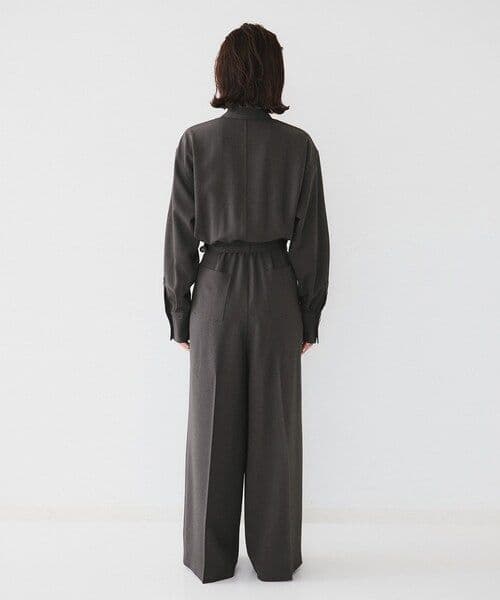 ★専用★　新品タグ付　シャツカラーオールインワン　朝比奈彩Oggi