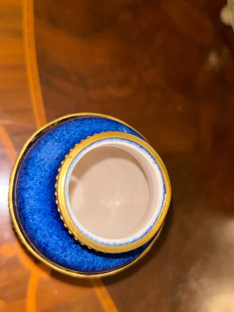 セーブル　Svres 小型花瓶　貴重品　海外輸入品 花瓶 フラワーベース 壺