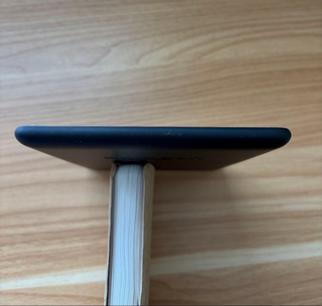 Kindle paperwhite 第10世代 32GB Wi-Fi 充電器付き