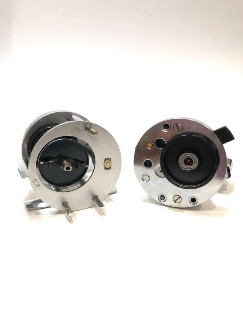 ★ 美品　ABU 2500c  アブガルシア　アンバサダー　シルバー　★