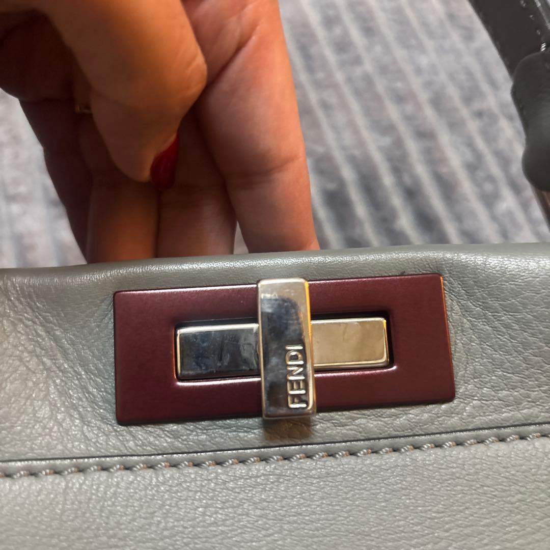 美品！ FENDI フェンディ ピーカブー 2way ハンド/ショルダーバッグ