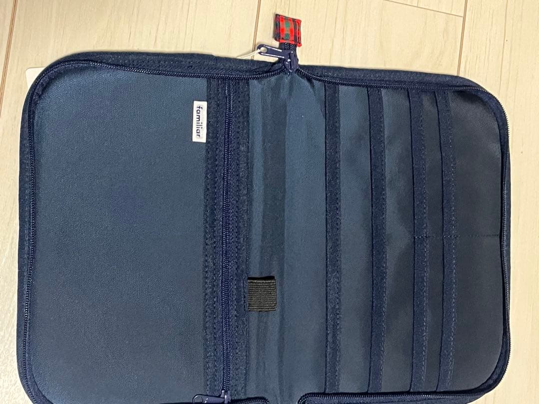 【新品未使用】　familiar 母子手帳ケース