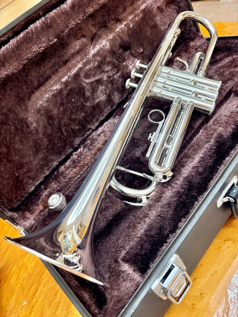 ヤマハ トランペット YTR-2335S ケース付