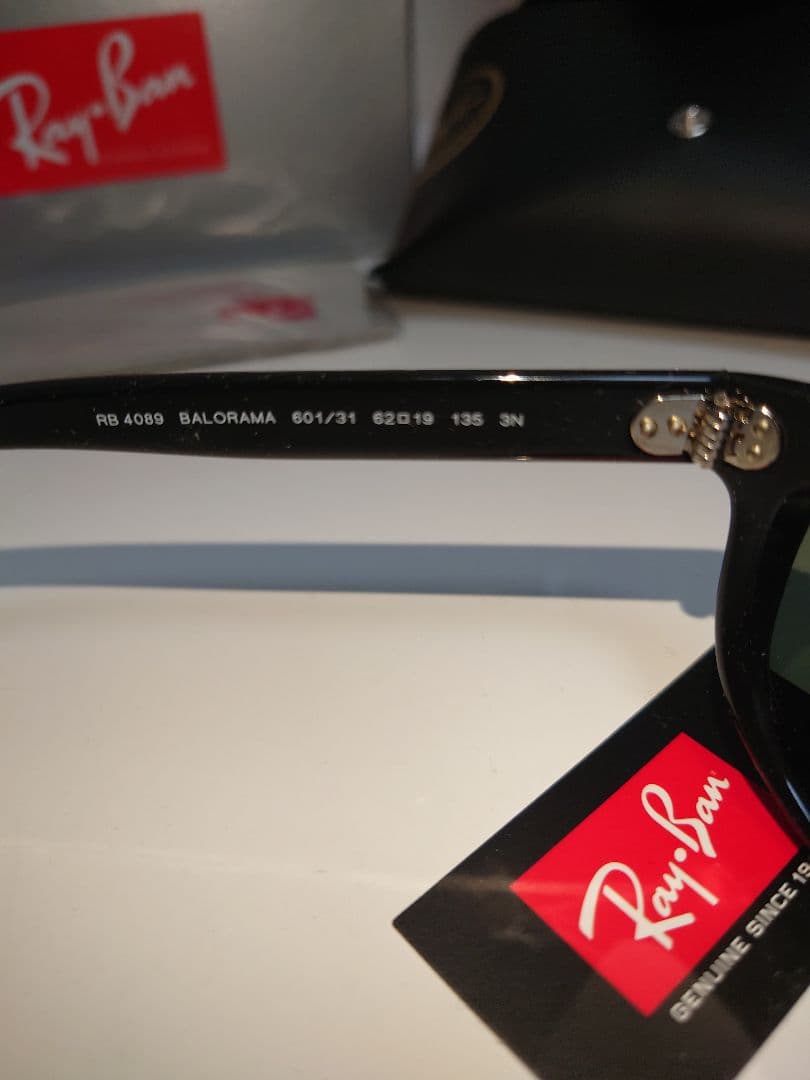 Ray-Ban サングラス ブラック